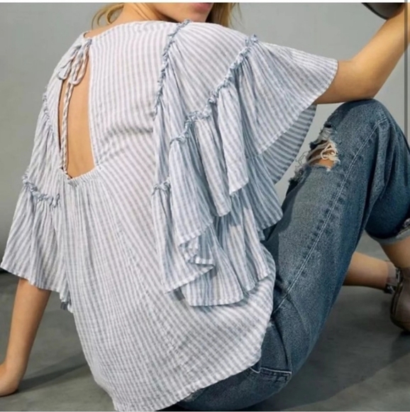 Anthro Pilcro Sybil Ruffle Sleeve Blouse Size Medium Tan/ White Stripe - Picture 5 of 8